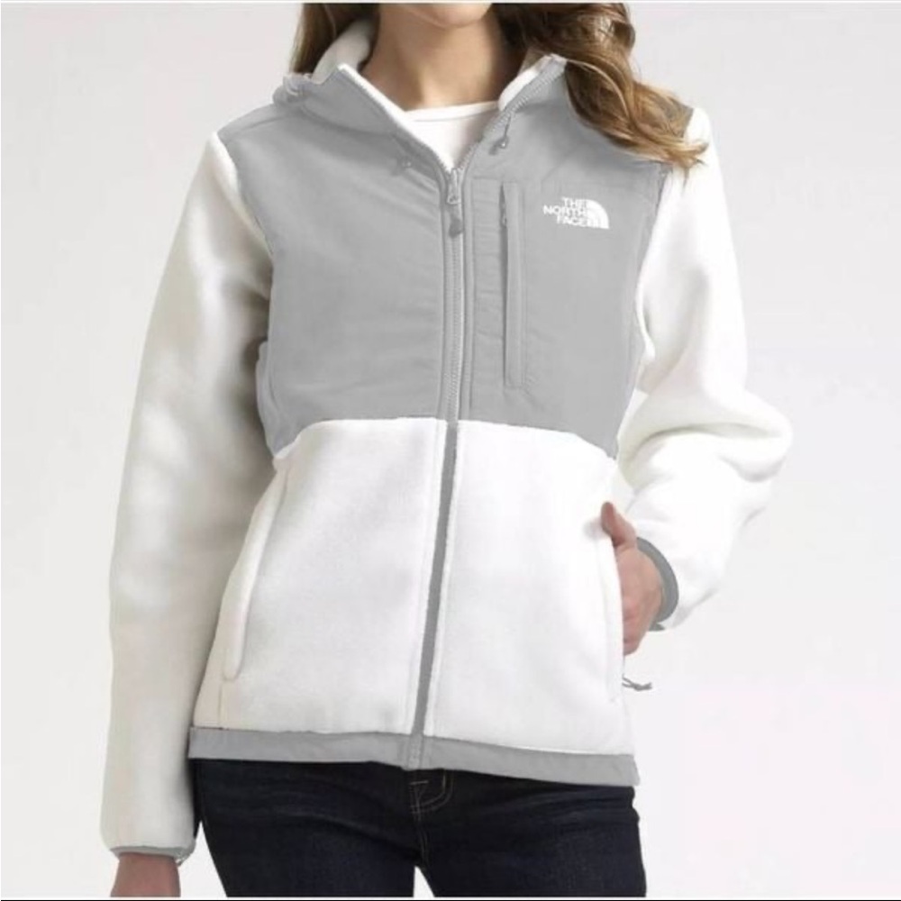 The North Face Women's Two-Tone Gray and White Ski Jacket